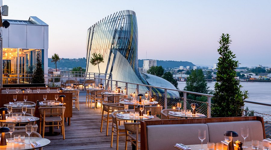 Restaurante moderno con soluciones de eficiencia energética